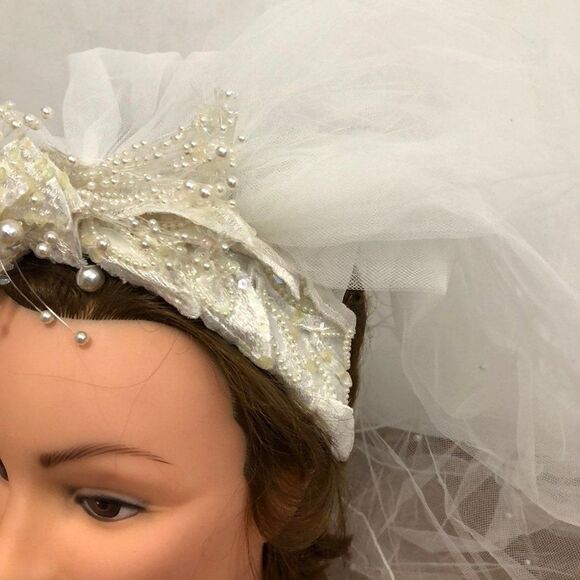 Bridal Veil 2 tier Headpiece Vintage - Picture 2 of 5